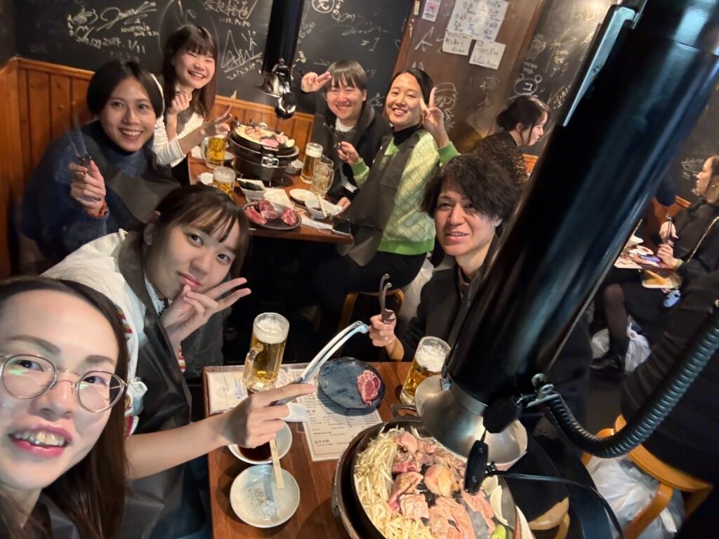 團隊聚餐合照